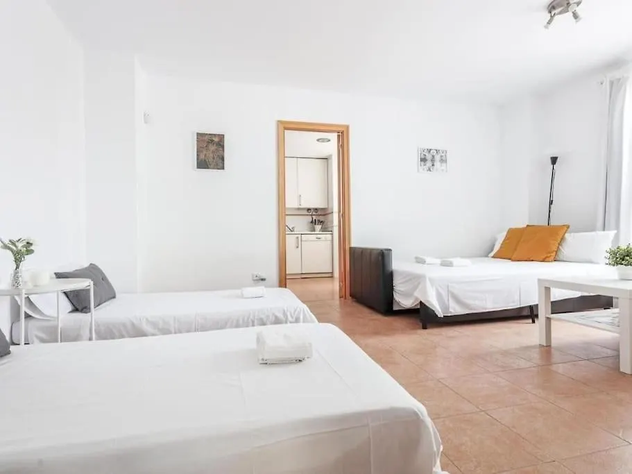 Alojamiento Con Piscina Y Parking En Sevilla La Algaba Apartamento