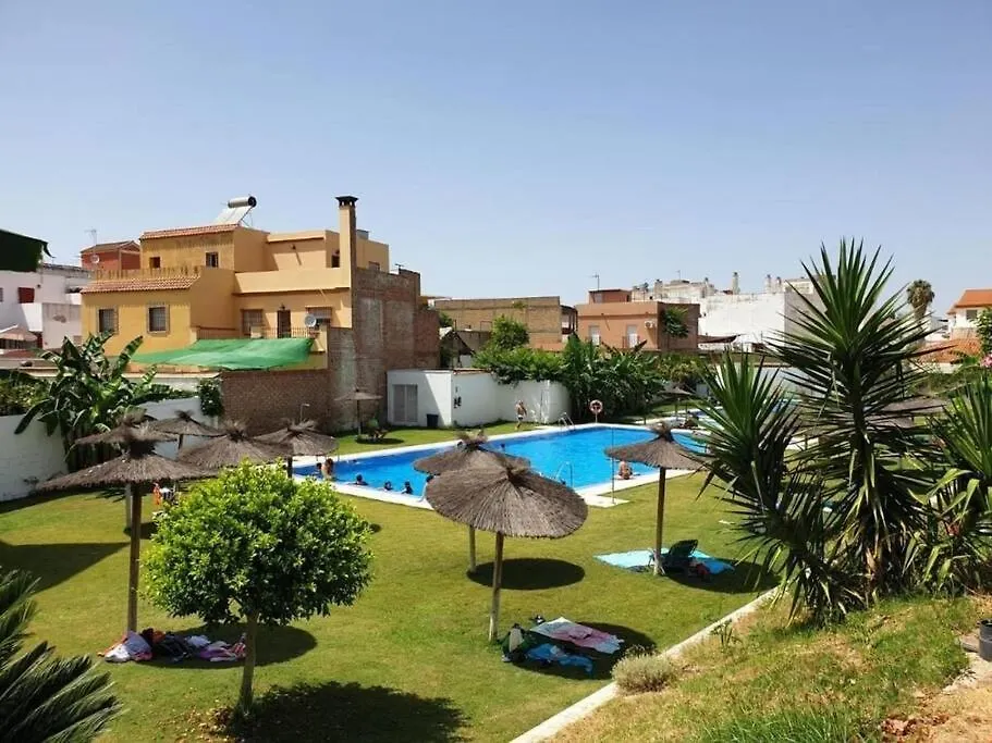 Apartamento Alojamiento Con Piscina Y Parking En Sevilla La Algaba