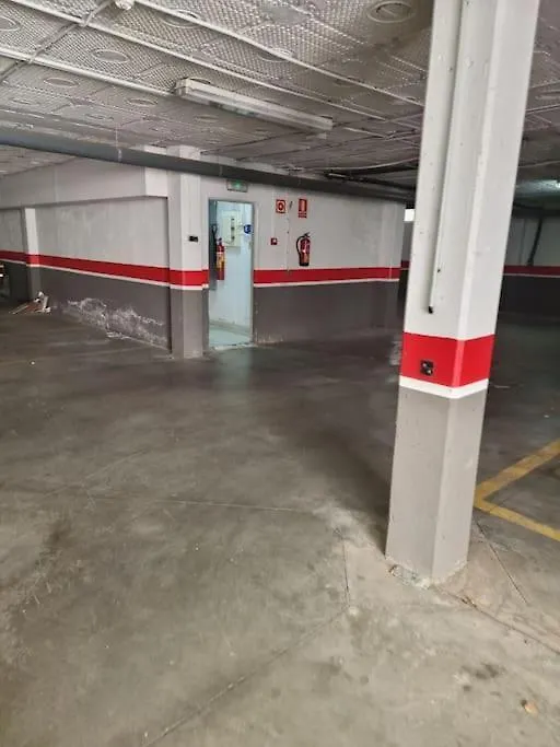 Alojamiento Con Piscina Y Parking En Sevilla La Algaba Apartamento